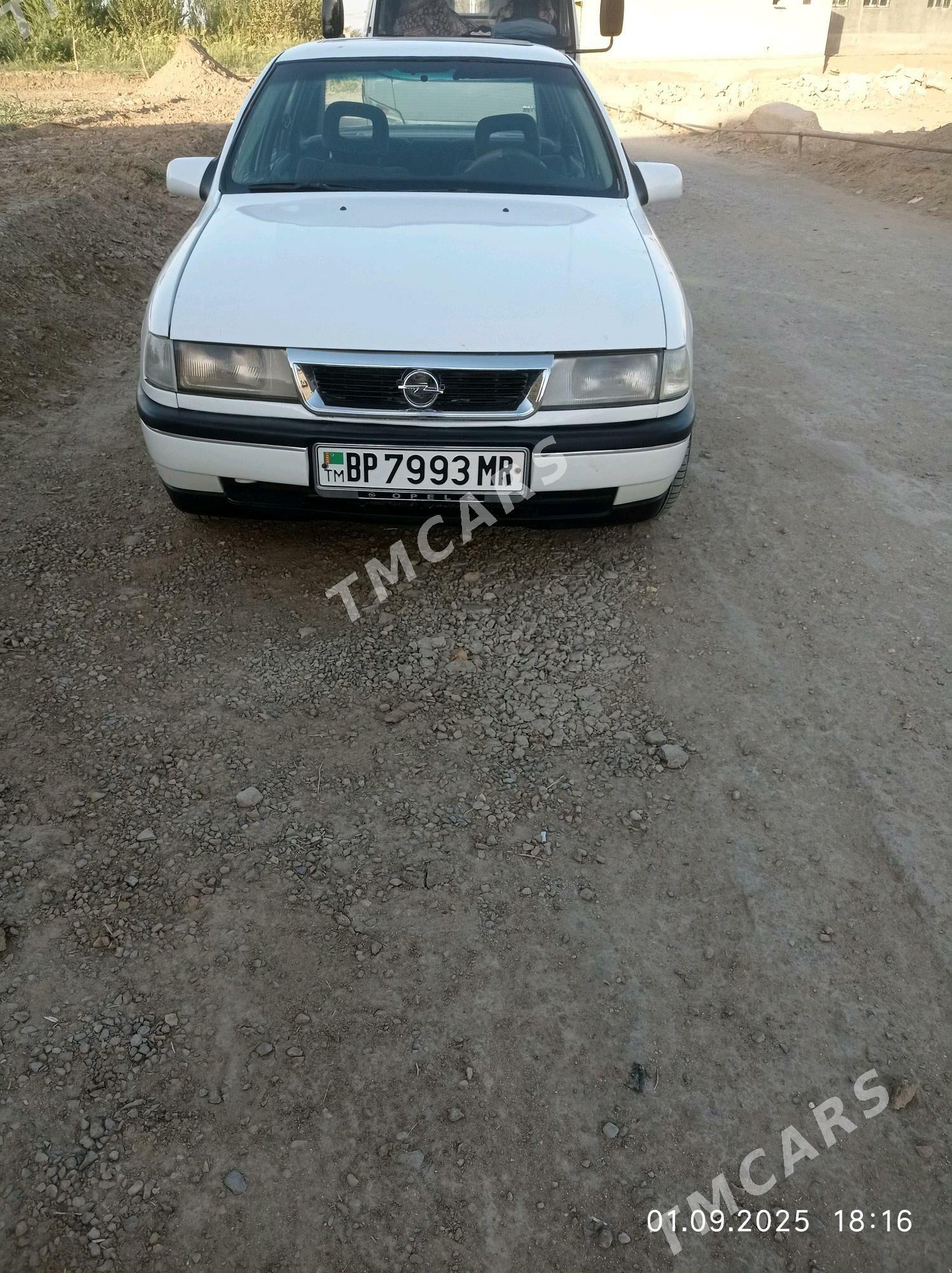 Opel Vectra 1992 - 36 000 TMT - Mary - img 4