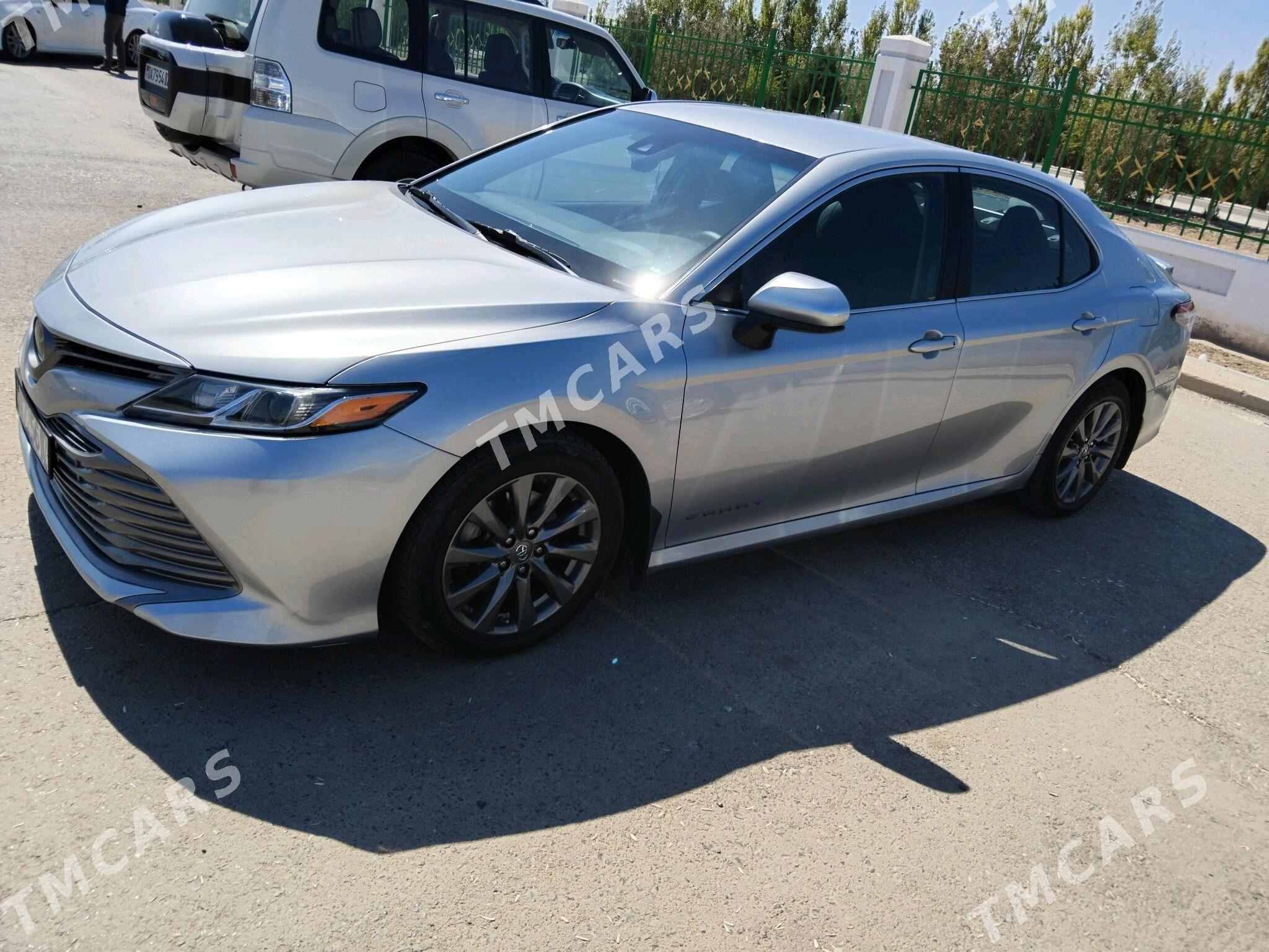 Toyota Camry 2018 - 320 000 TMT - Gubadag - img 3