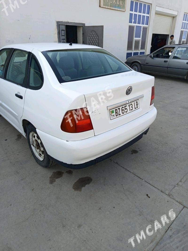 Volkswagen Polo 2001 - 35 000 TMT - Dänew - img 3