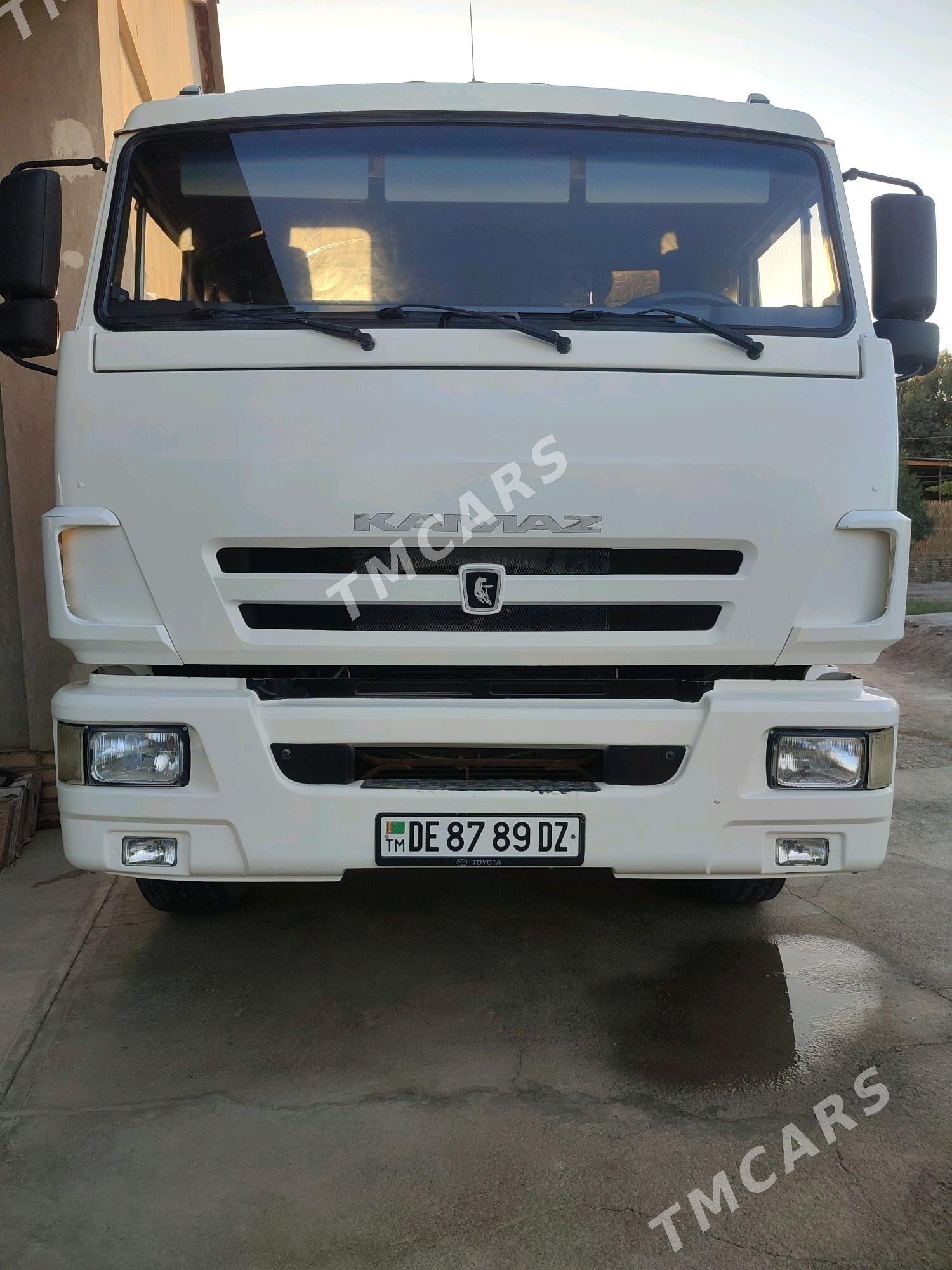 Kamaz Euro 3 2011 - 300 000 TMT - Дашогуз - img 4