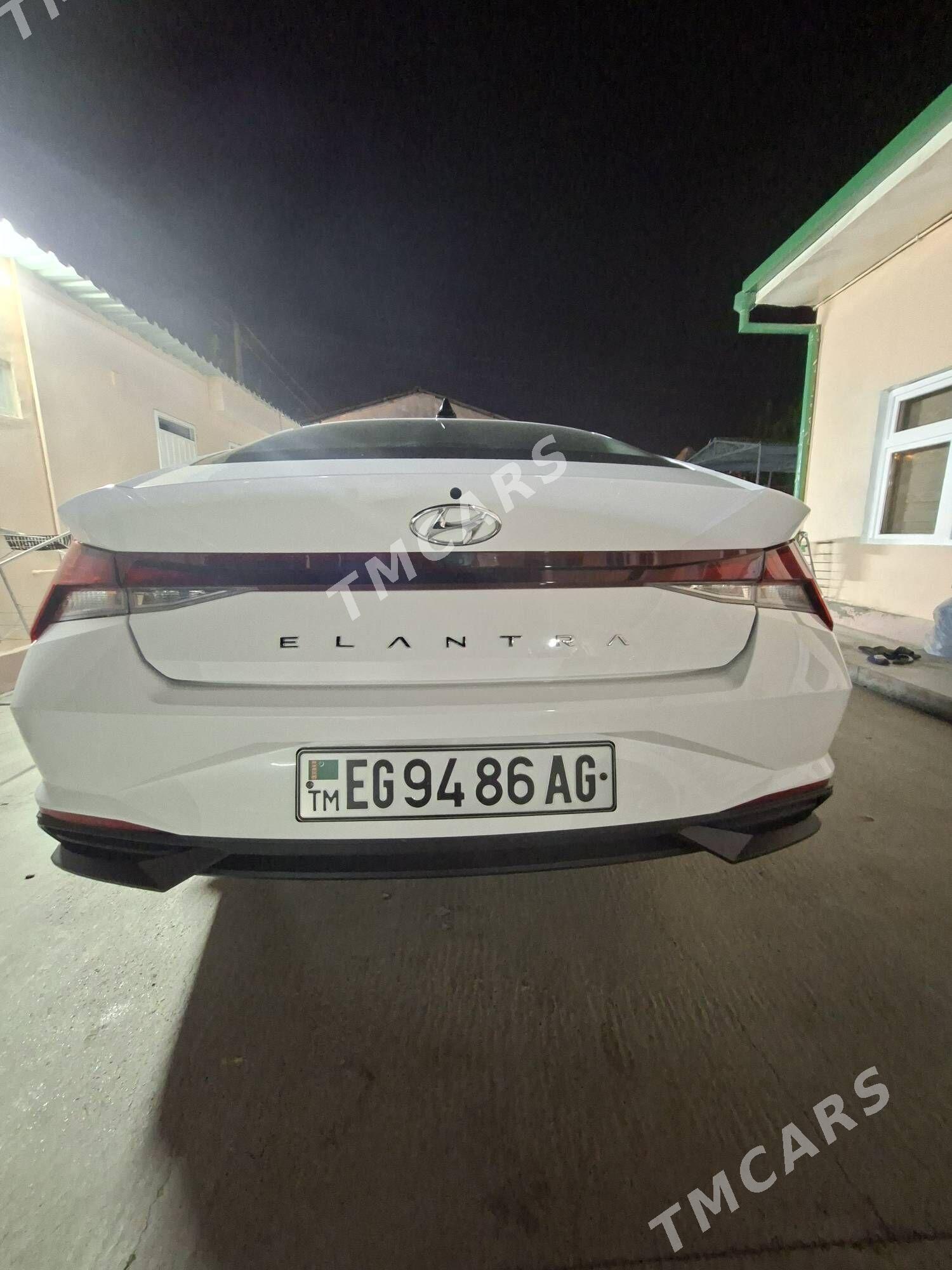 Hyundai Elantra 2022 - 227 000 TMT - Ашхабад - img 3