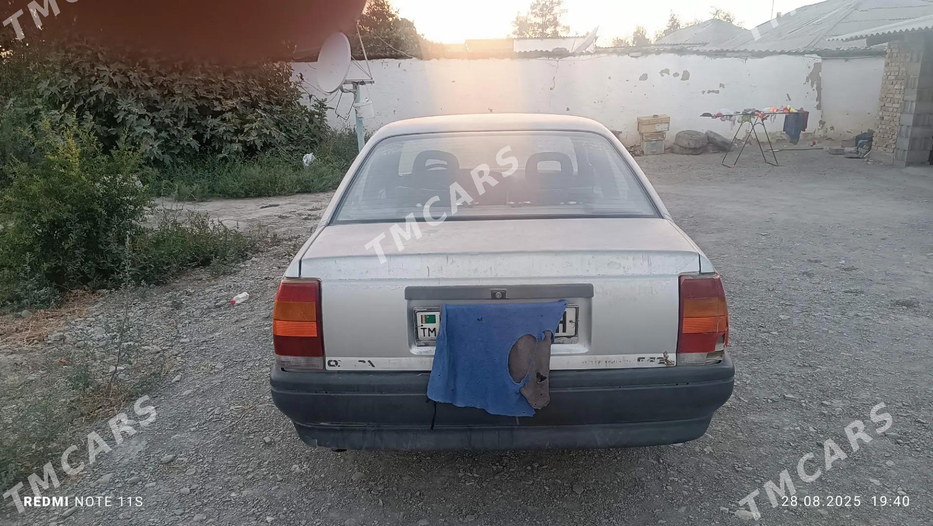 Opel Omega 1989 - 14 000 TMT - Magtymguly - img 2
