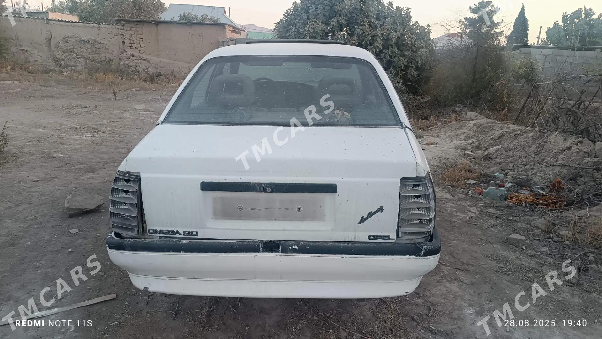 Opel Omega 1989 - 14 000 TMT - Magtymguly - img 3