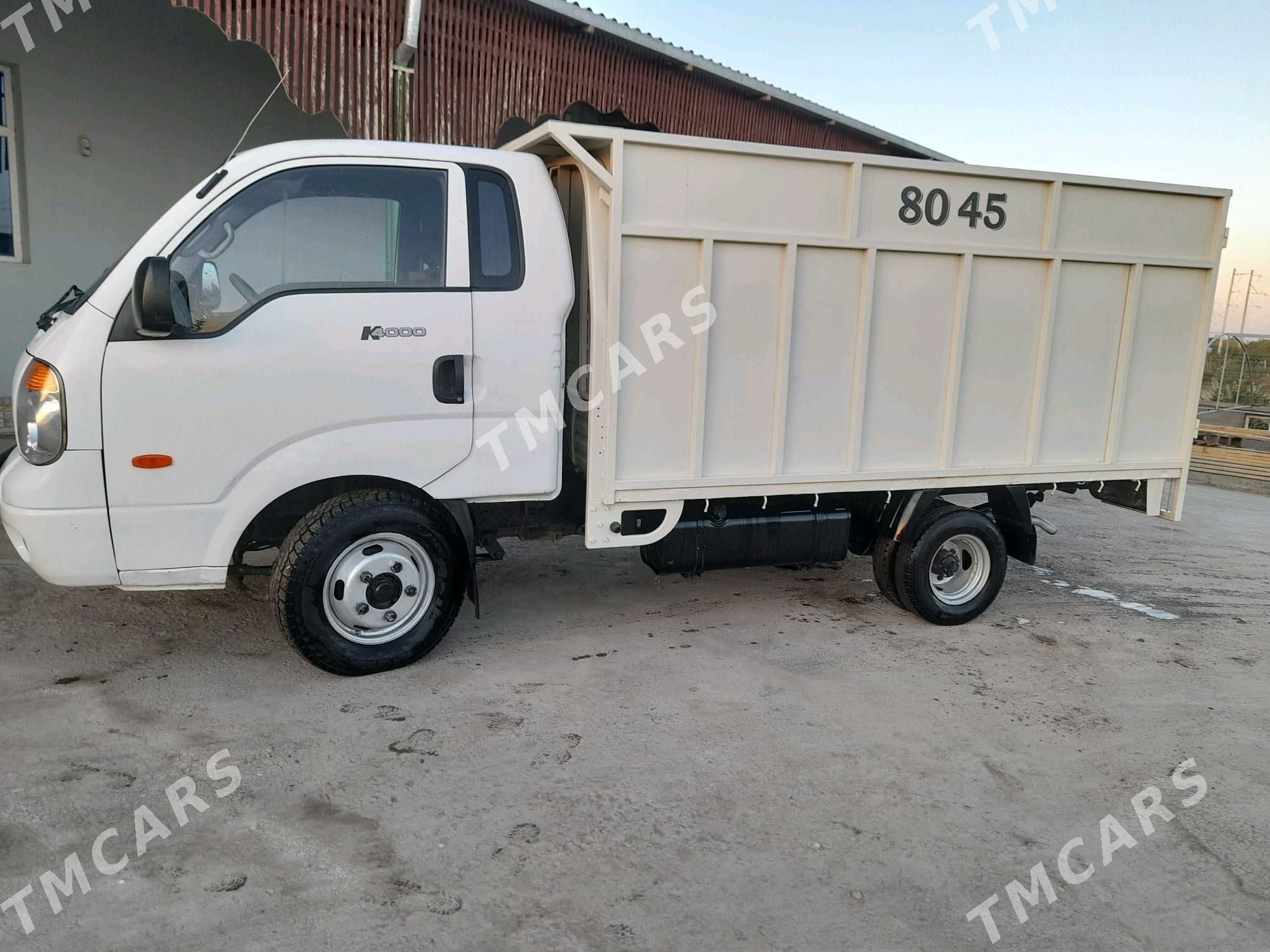 Kia Bongo 2008 - 180 000 TMT - Daşoguz - img 5
