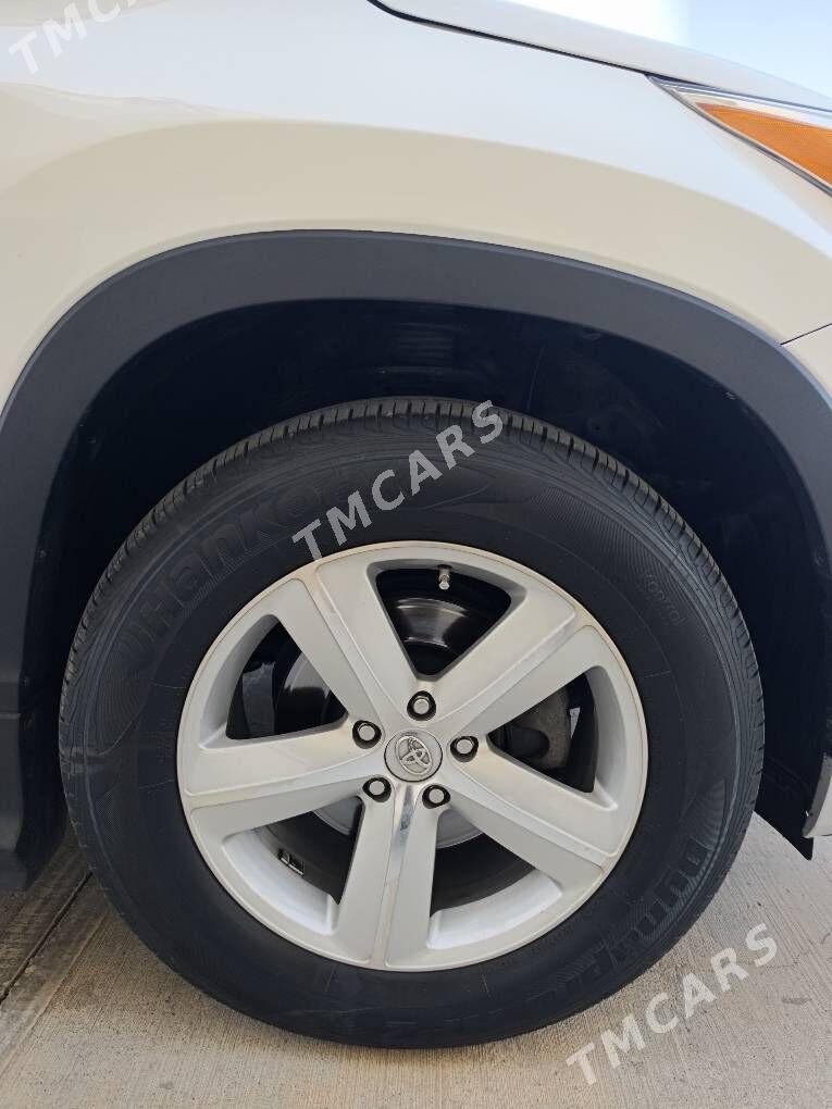 Toyota Highlander 2016 - 440 000 TMT - Çärjew - img 4