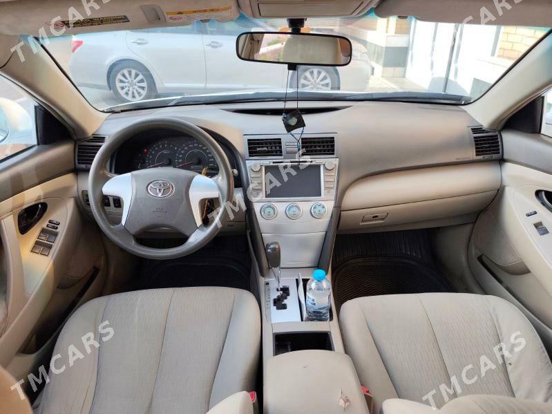 Toyota Camry 2010 - 140 000 TMT - Türkmenabat - img 4