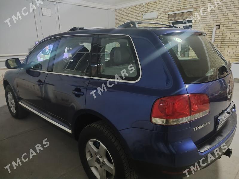Volkswagen Touareg 2004 - 90 000 TMT - Туркменабат - img 3