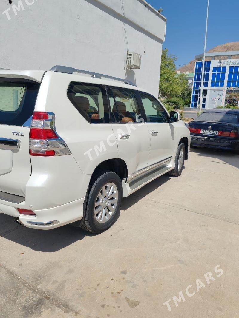 Toyota Land Cruiser Prado 2017 - 725 000 TMT - Baýramaly - img 2