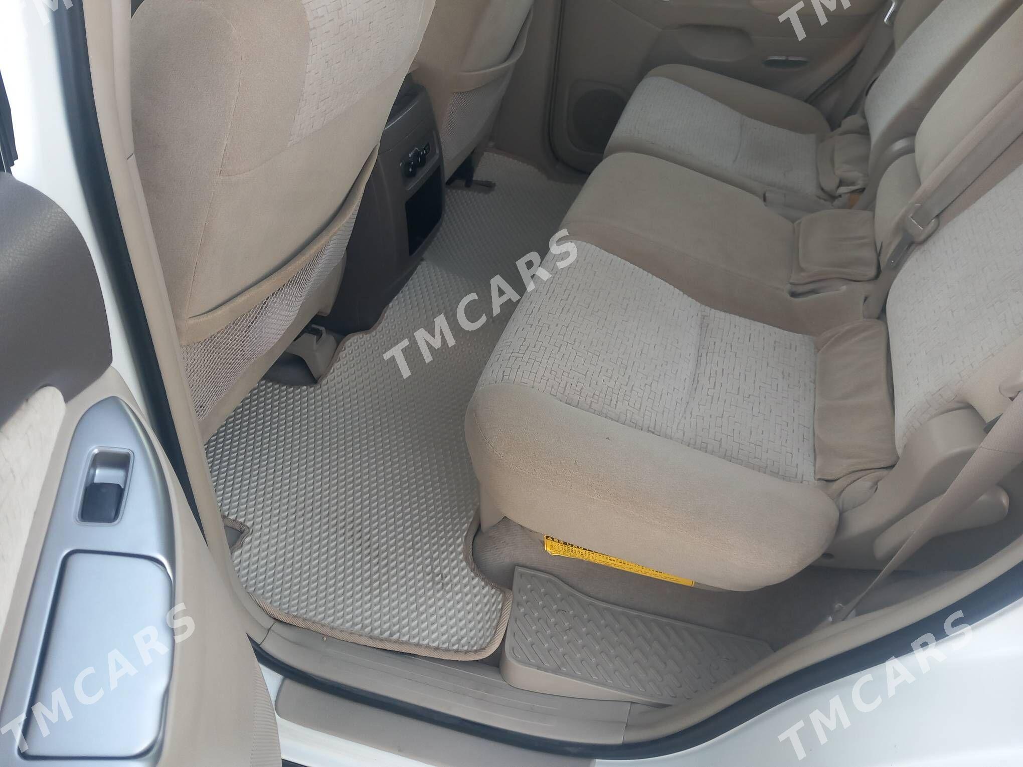 Toyota Land Cruiser Prado 2006 - 340 000 TMT - Türkmenbaşy - img 8