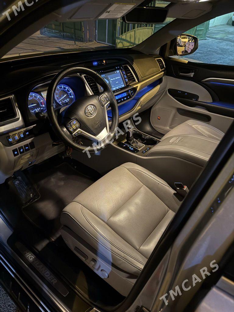 Toyota Highlander 2018 - 465 000 TMT - Aşgabat - img 2