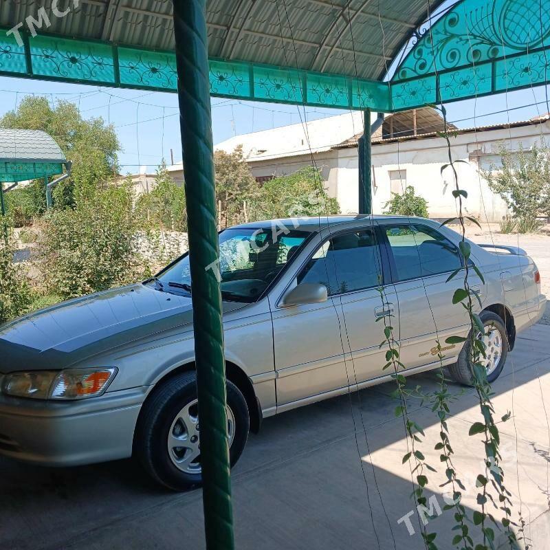 Toyota Camry 2001 - 150 000 TMT - Daşoguz - img 3