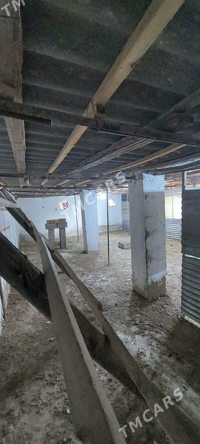 Arenda Eýesinden Sklat Ferma - Бузмеин - img 3