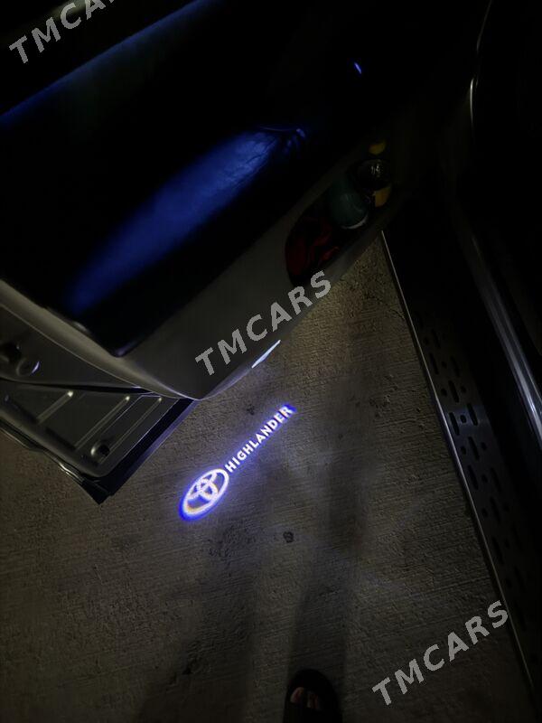 Toyota Highlander 2015 - 410 000 TMT - Ашхабад - img 4