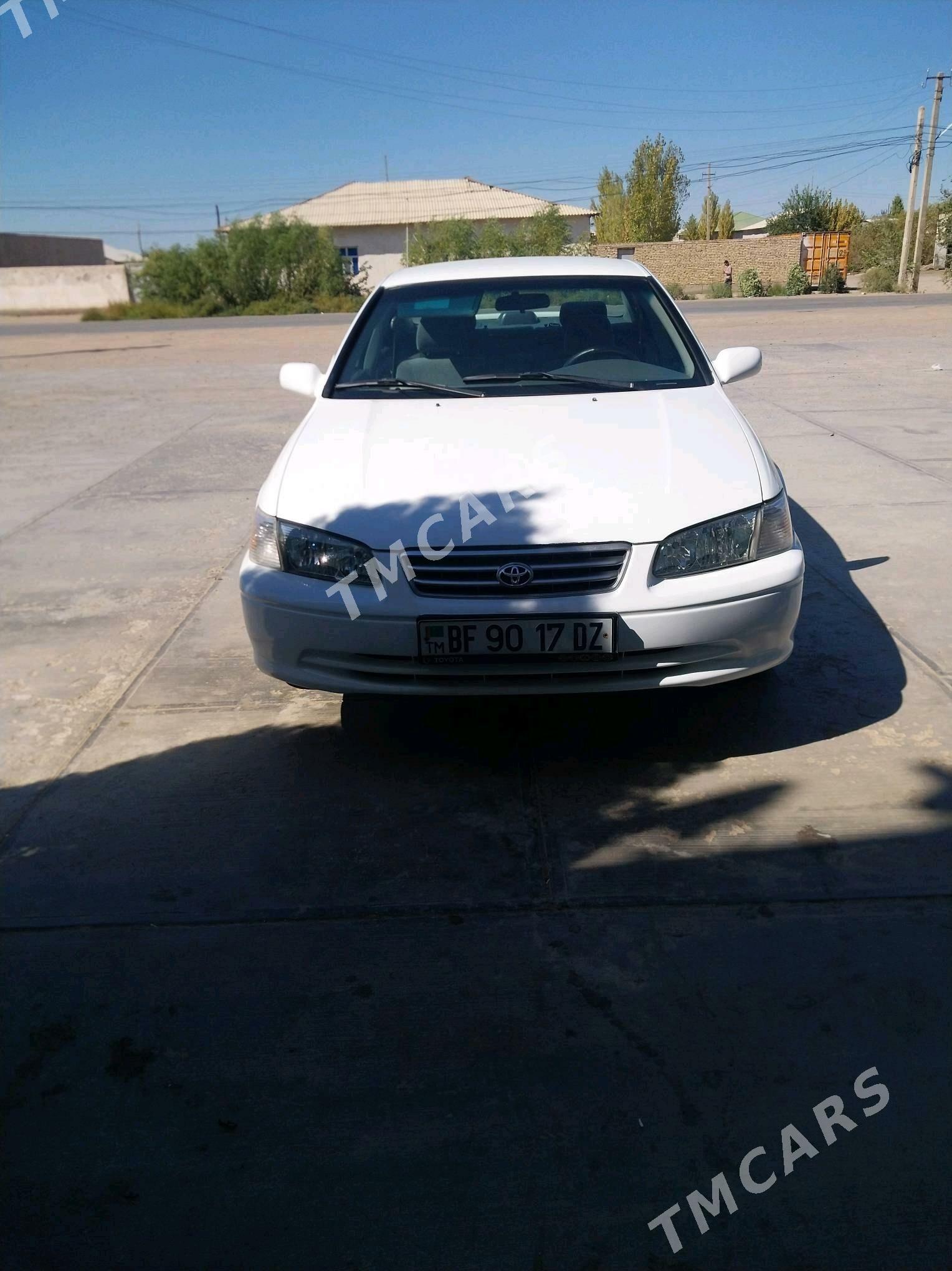 Toyota Camry 2000 - 138 000 TMT - Губадаг - img 5
