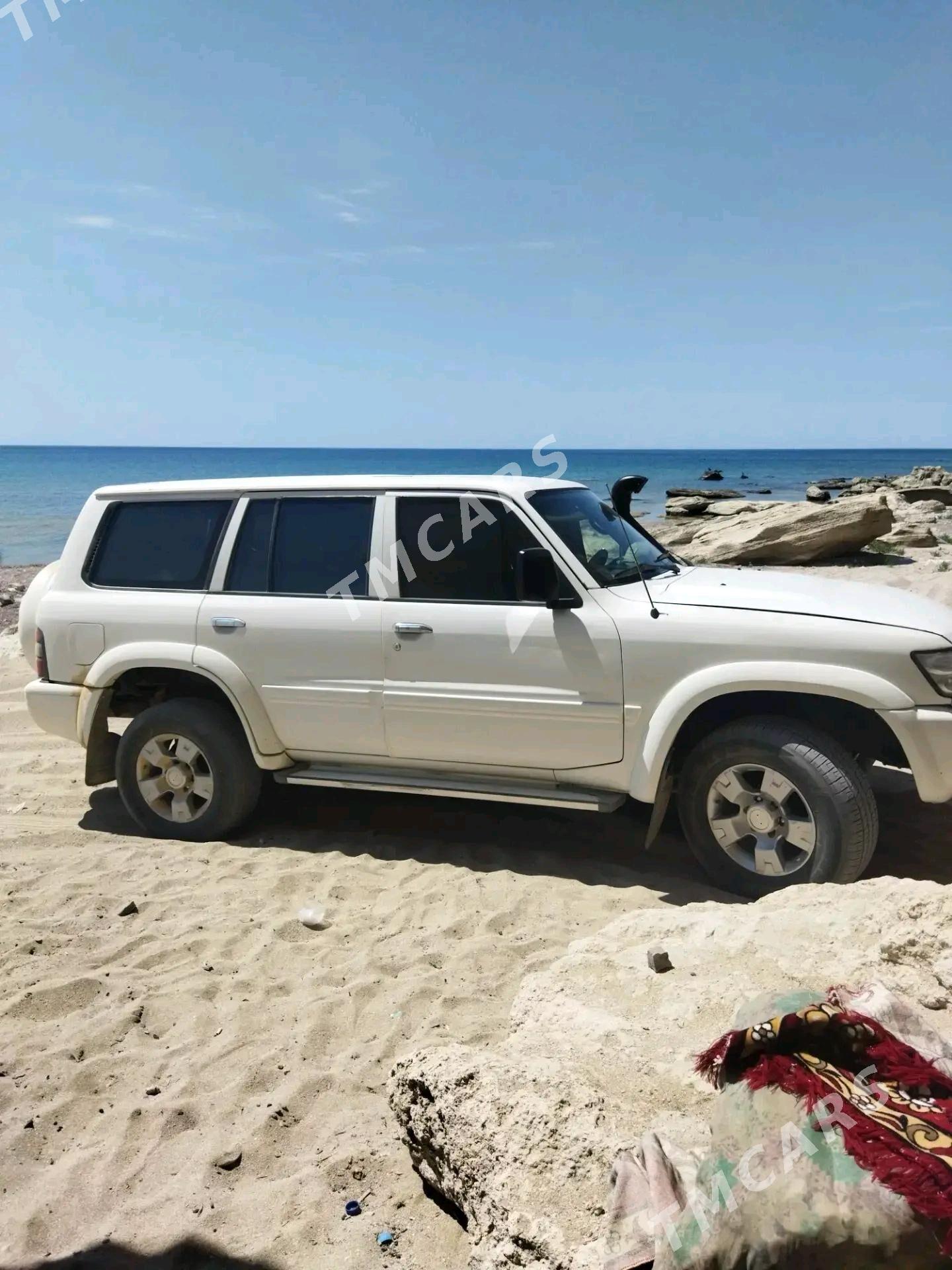 Nissan Patrol 2001 - 120 000 TMT - Карабогаз - img 2