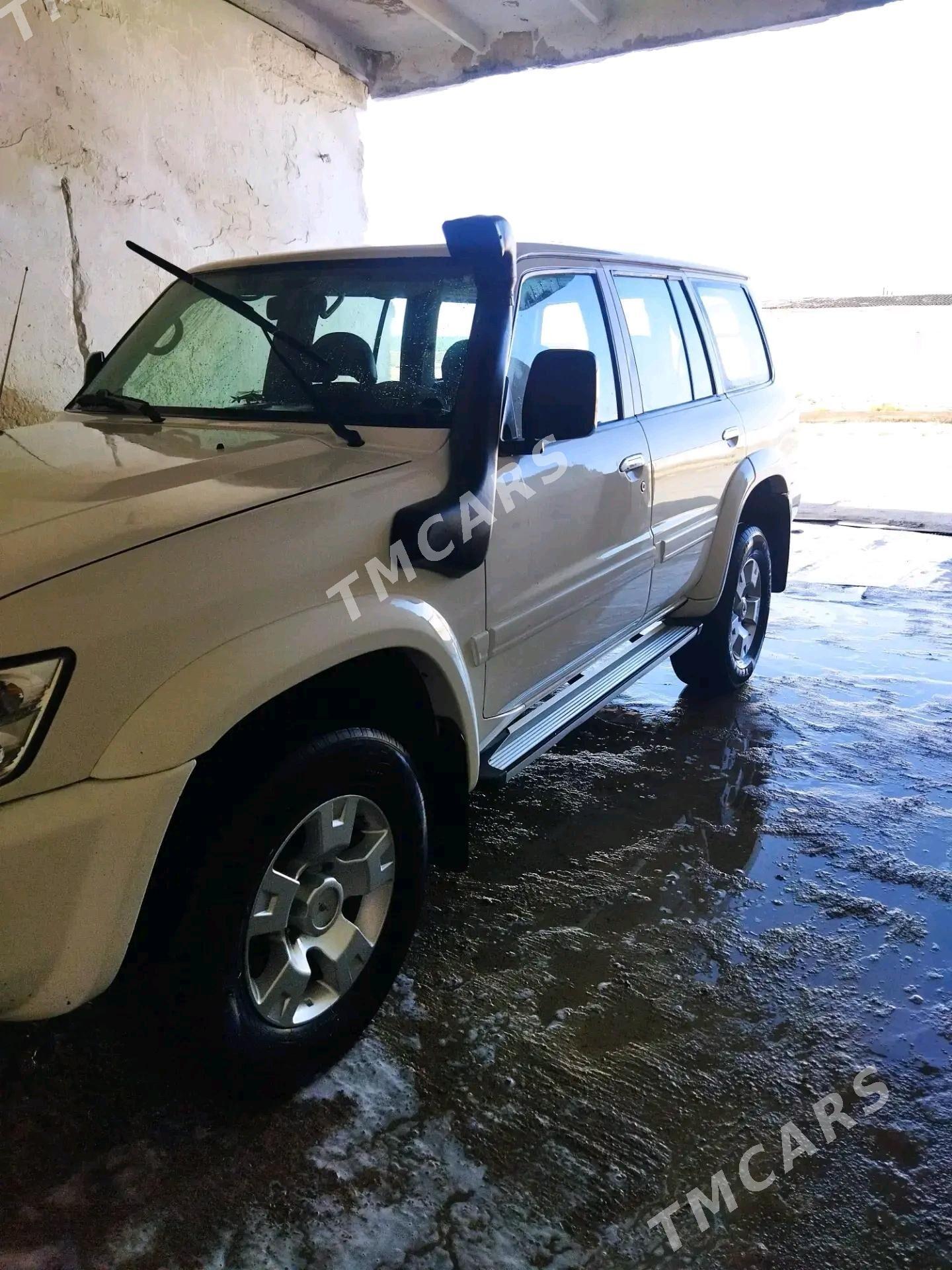 Nissan Patrol 2001 - 120 000 TMT - Карабогаз - img 5