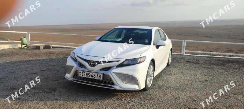 Toyota Camry 2021 - 335 000 TMT - Теджен - img 6