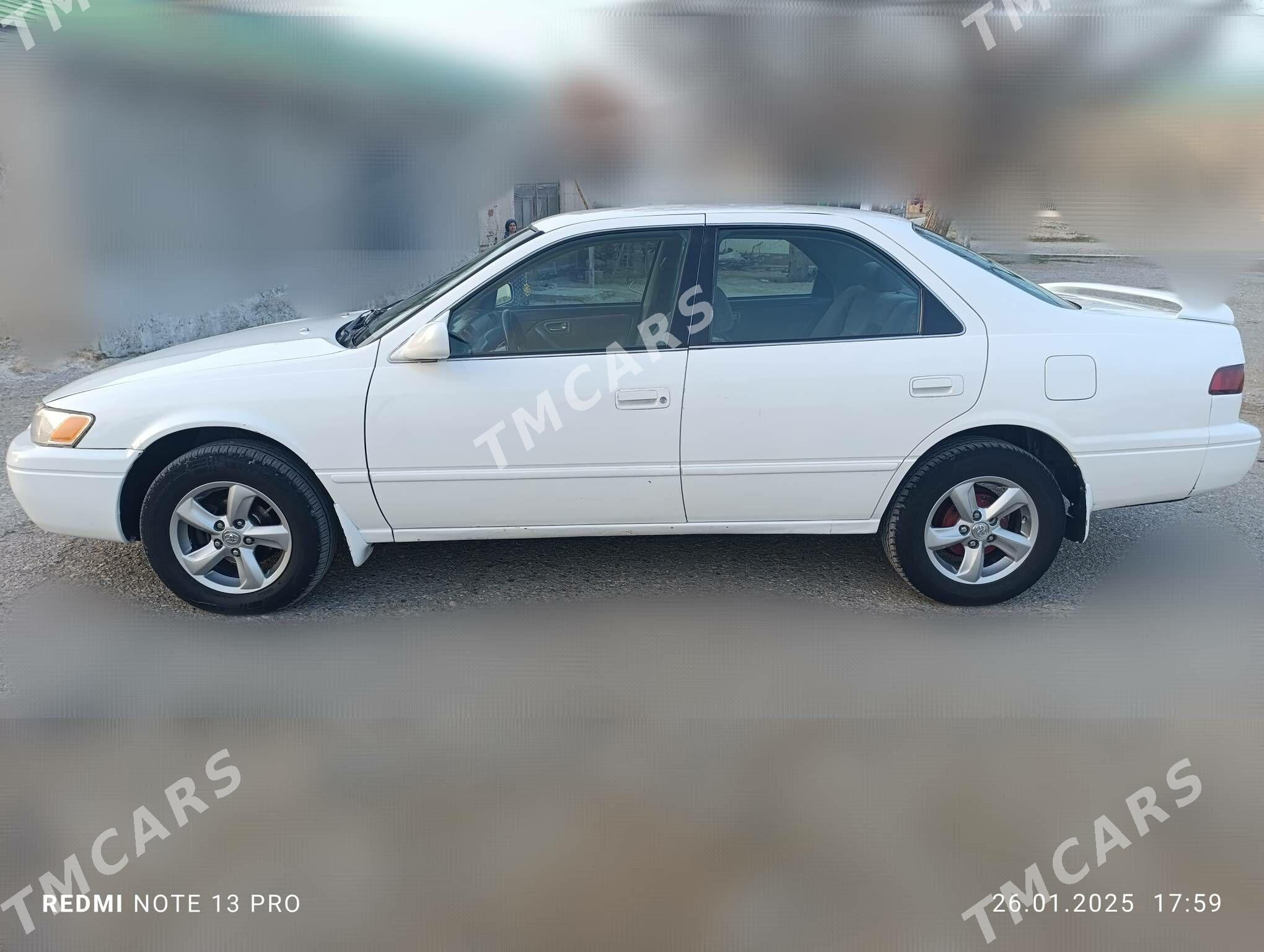 Toyota Camry 1998 - 110 000 TMT - Гызыларбат - img 8