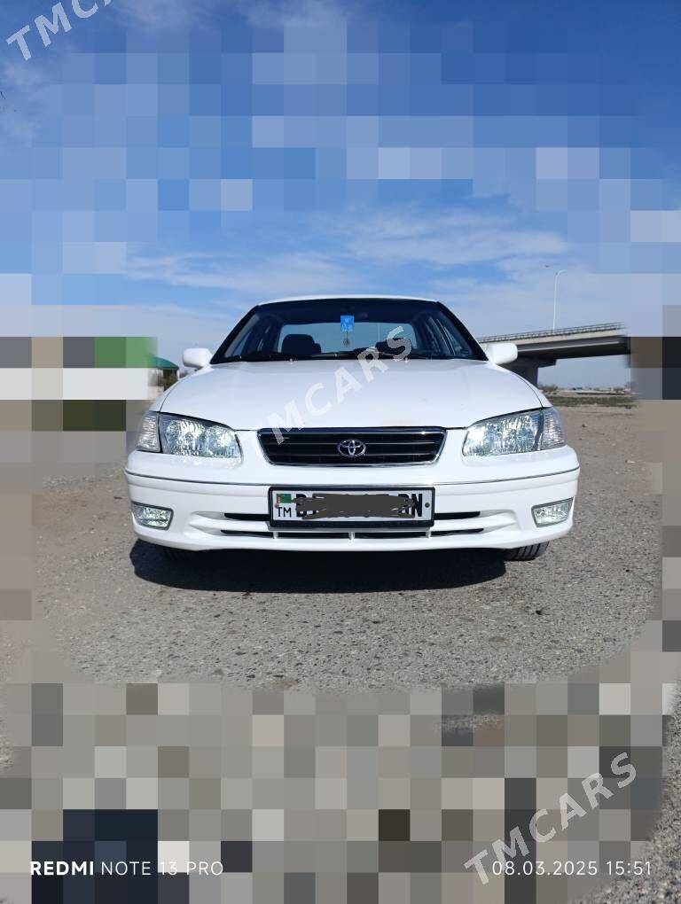 Toyota Camry 1998 - 110 000 TMT - Гызыларбат - img 3
