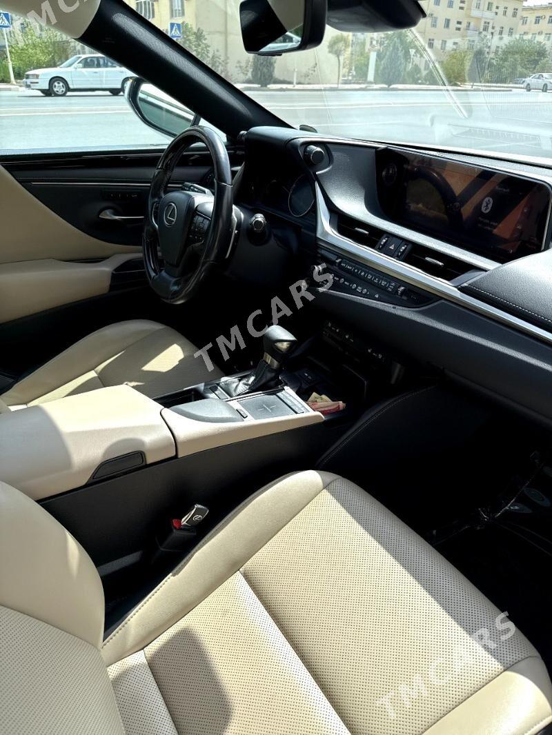 Lexus ES 350 2019 - 605 000 TMT - Гаудан "В" - img 3