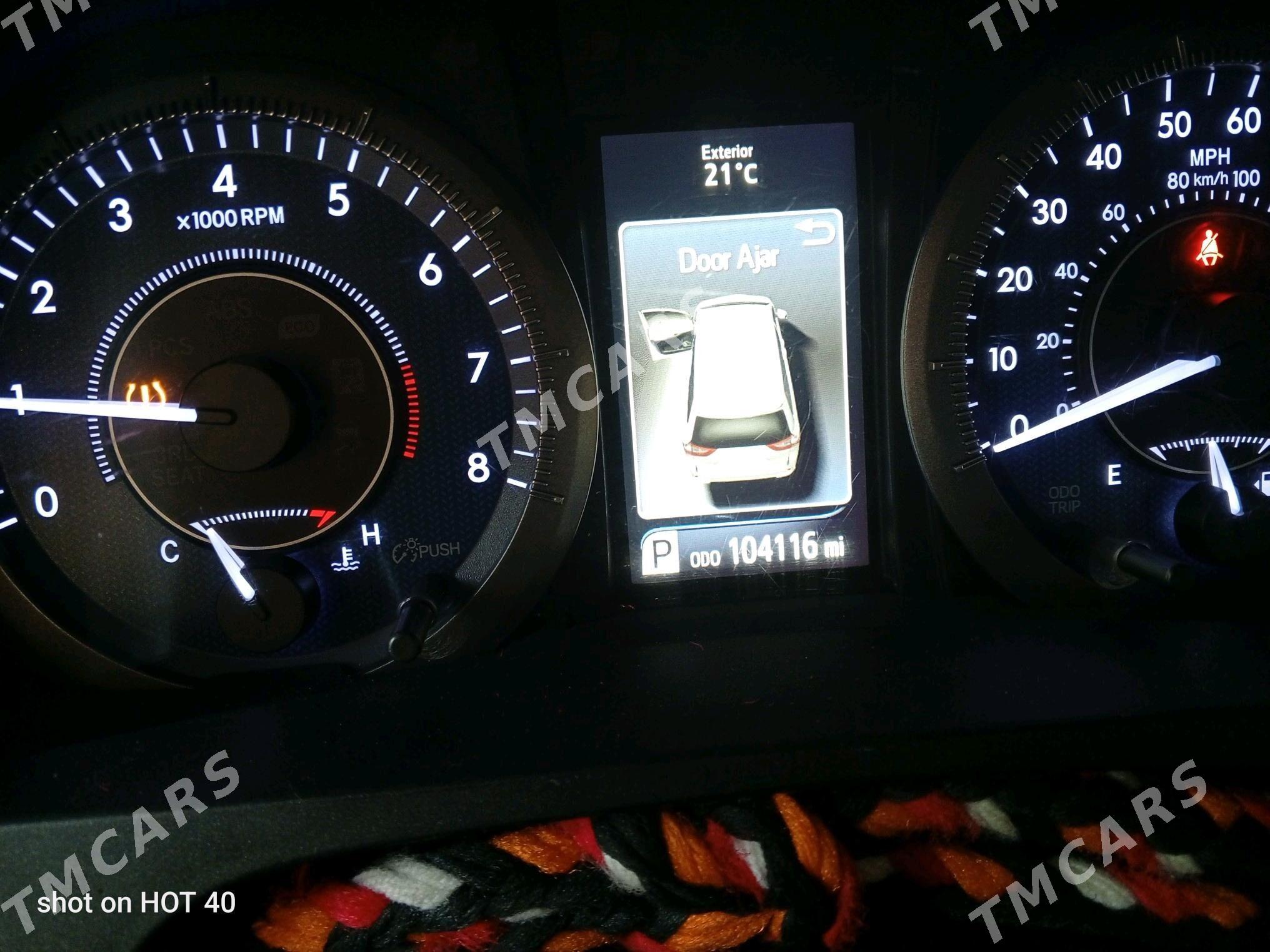 Toyota Sienna 2018 - 385 000 TMT - Векильбазар - img 6