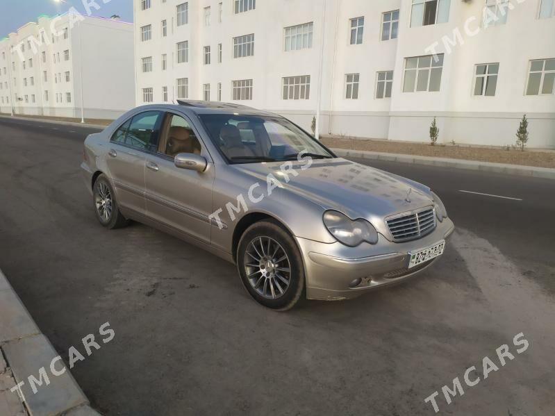 Mercedes-Benz C-Class 2003 - 100 000 TMT - Дашогуз - img 4