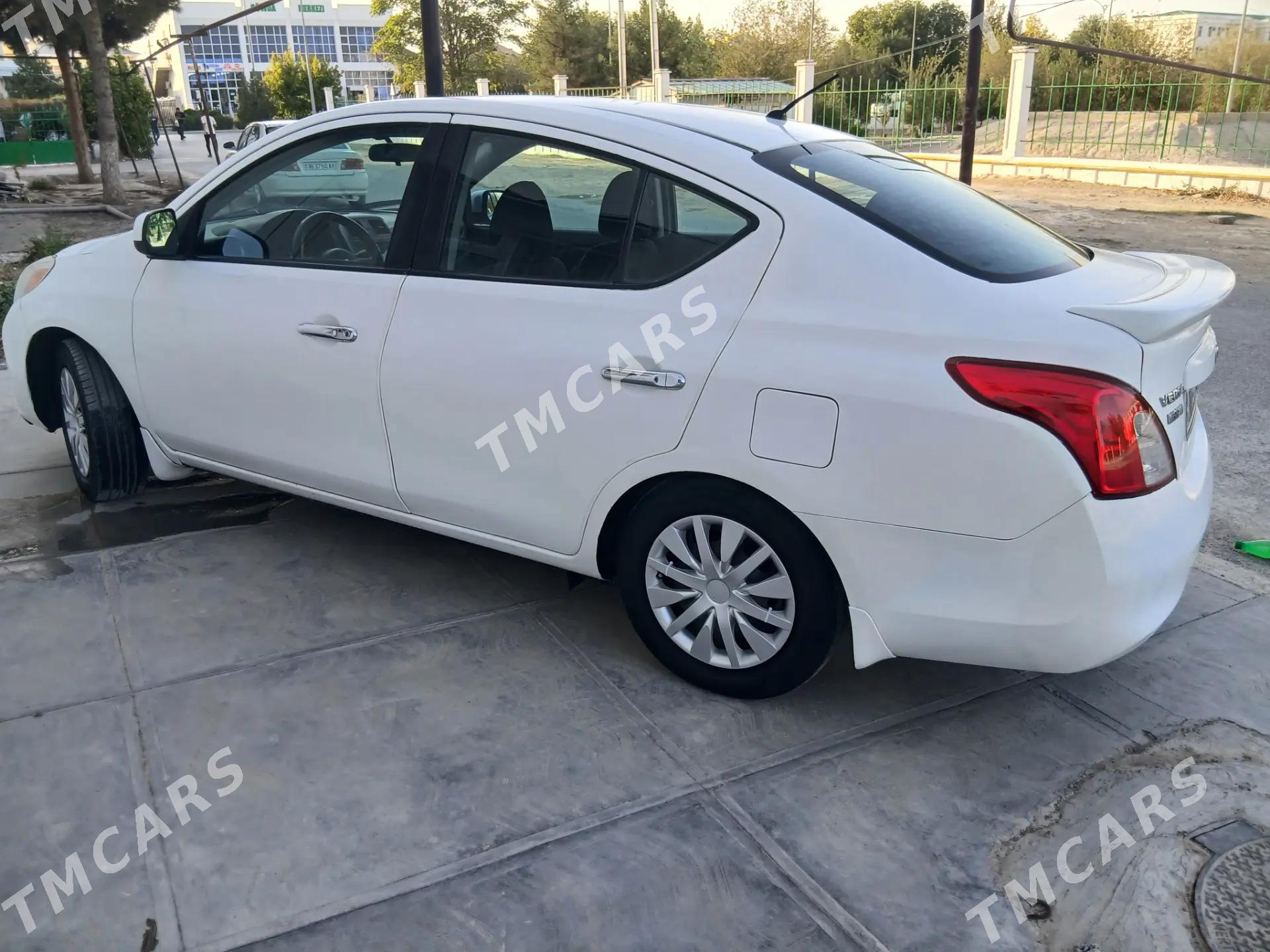 Nissan Versa 2012 - 98 000 TMT - Änew - img 2