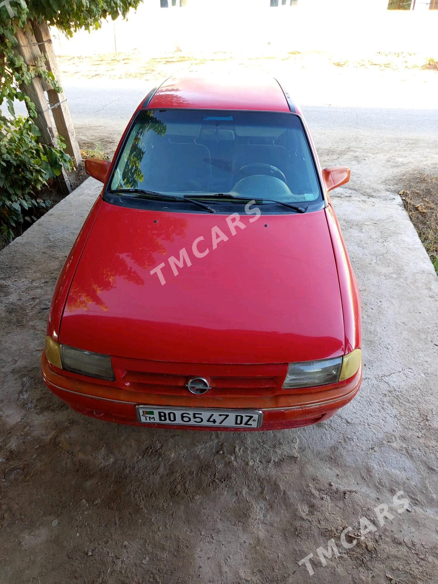Opel Astra 1993 - 32 000 TMT - Şabat etr. - img 4