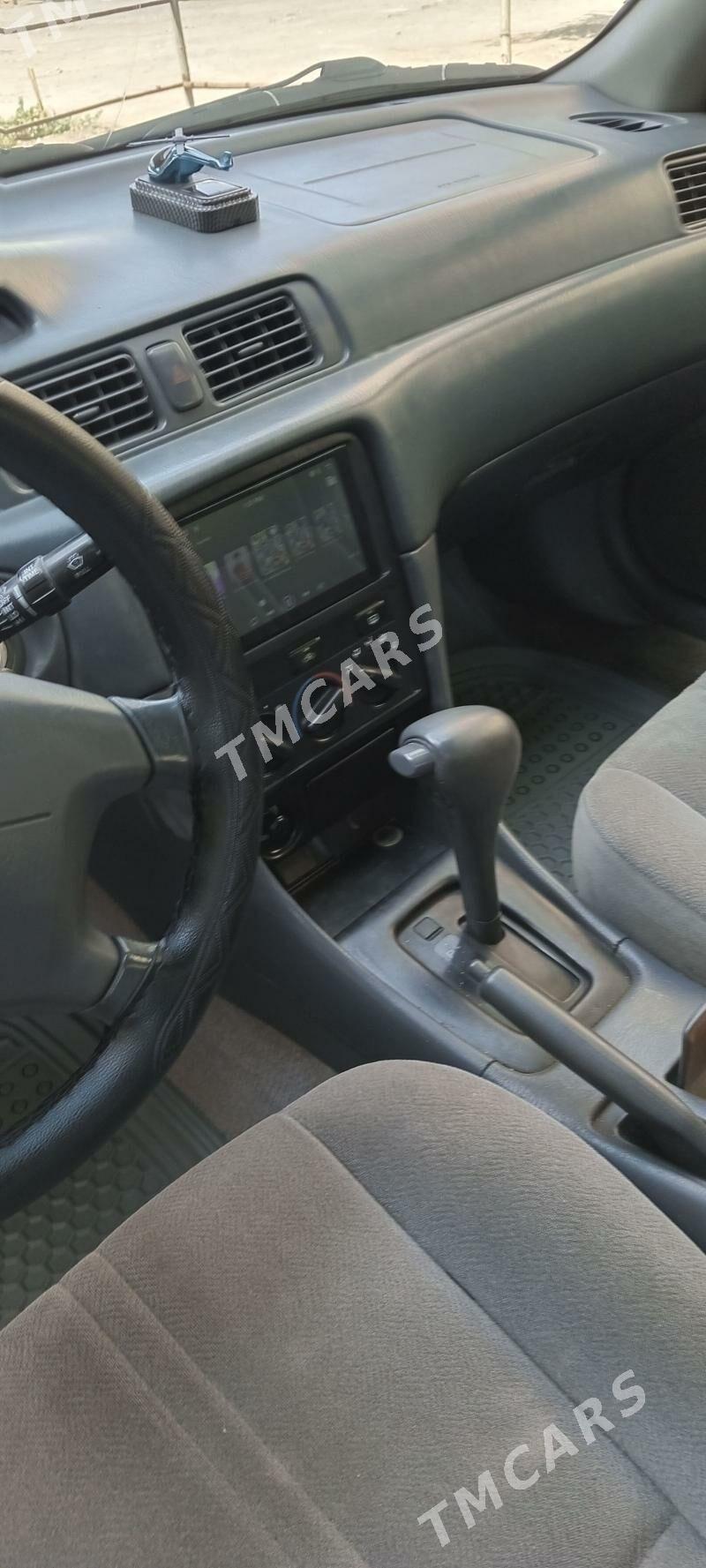 Toyota Camry 2000 - 125 000 TMT - Туркменабат - img 3
