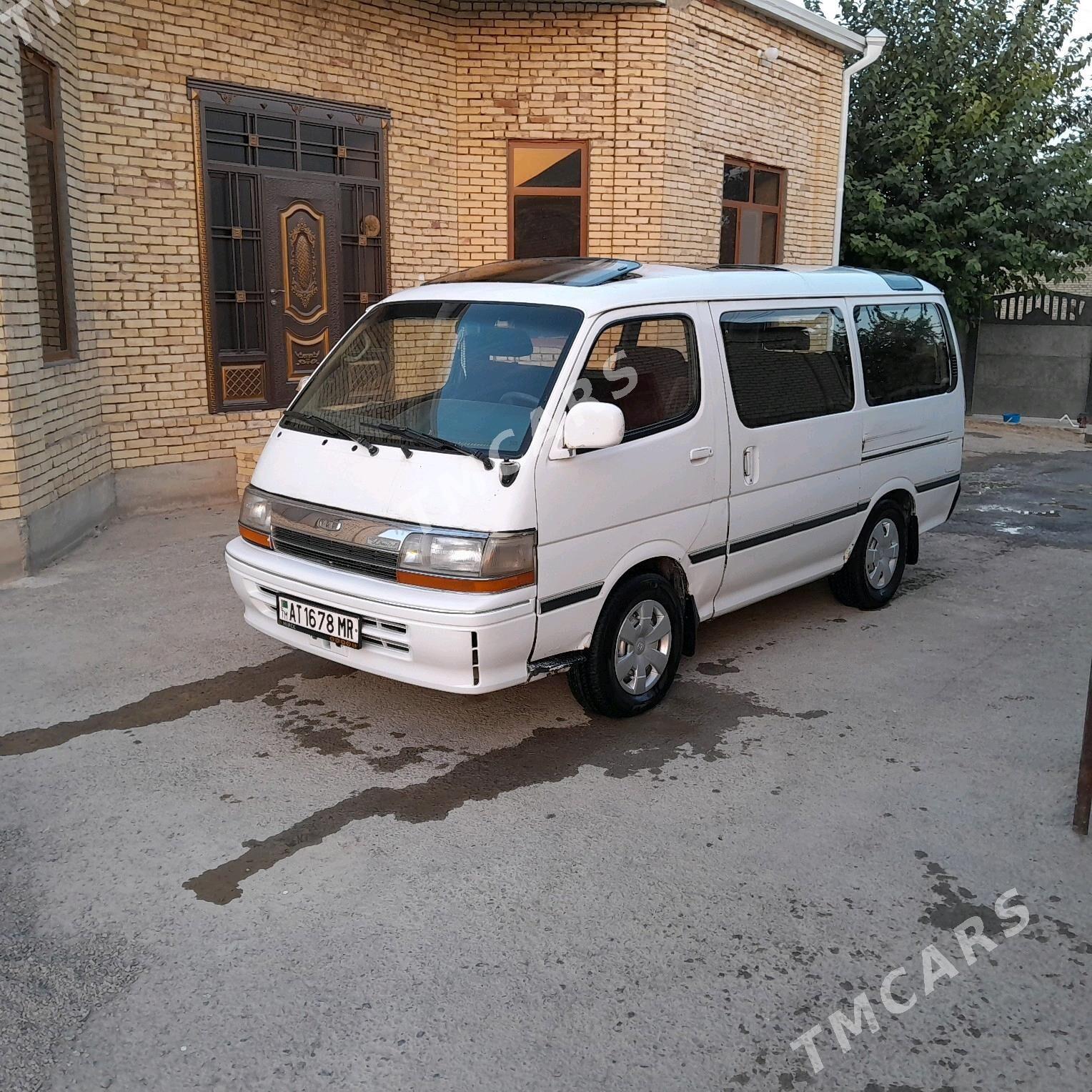Toyota Hiace 1990 - 65 000 TMT - Mary - img 2