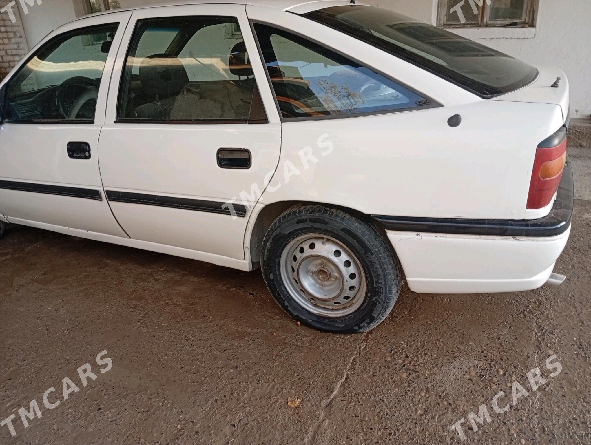 Opel Vectra 1992 - 22 000 TMT - Ак-Бугдайский этрап - img 2