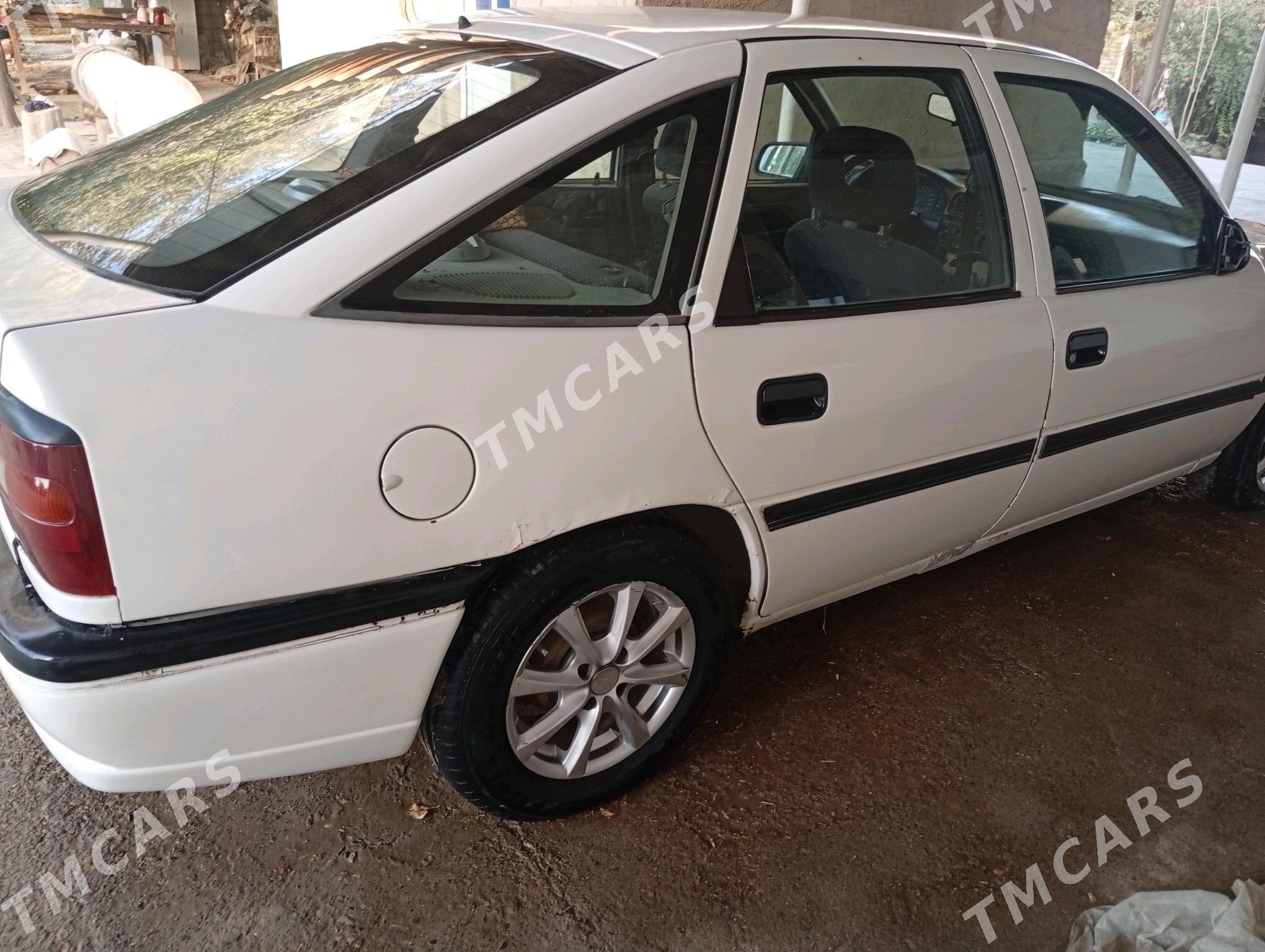 Opel Vectra 1992 - 22 000 TMT - Ак-Бугдайский этрап - img 6