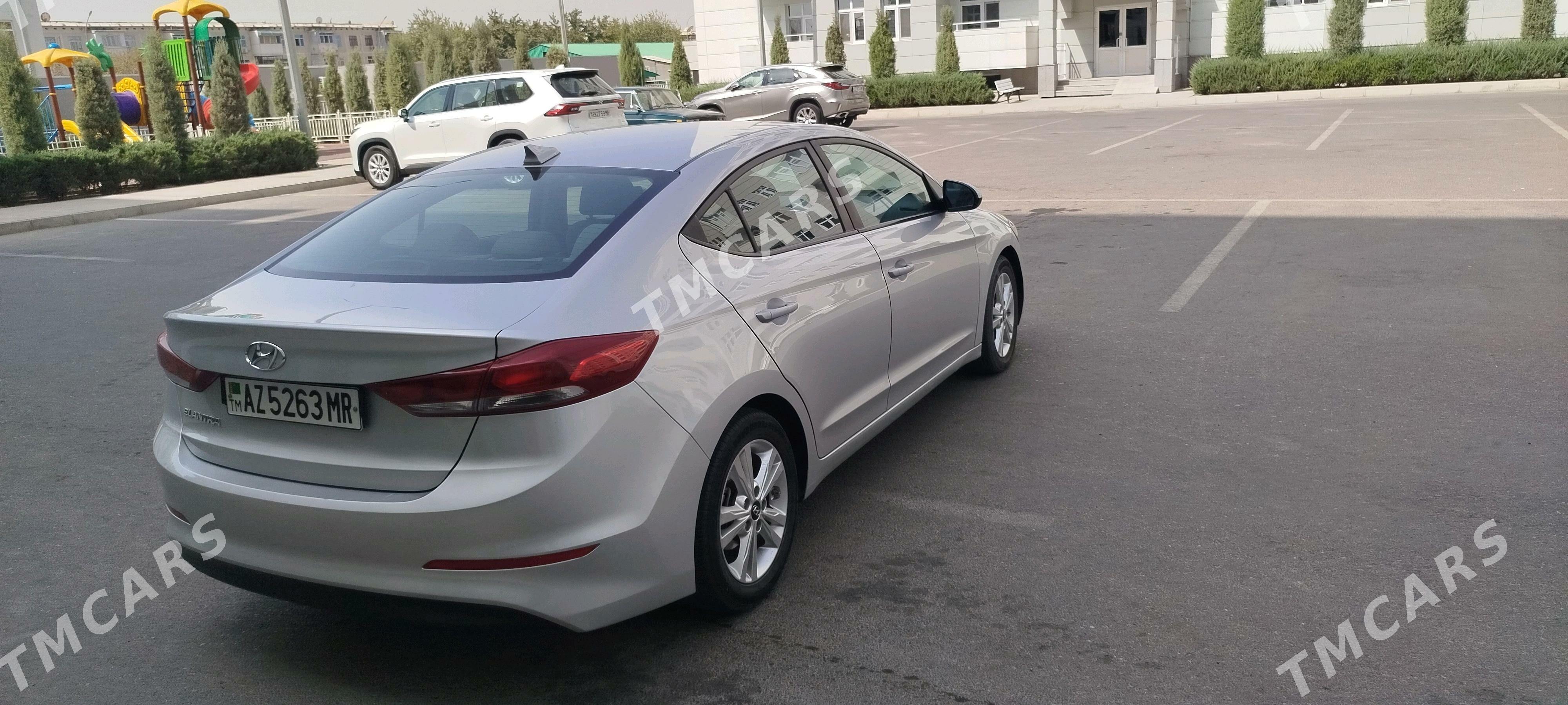 Hyundai Elantra 2018 - 180 000 TMT - Mary - img 1