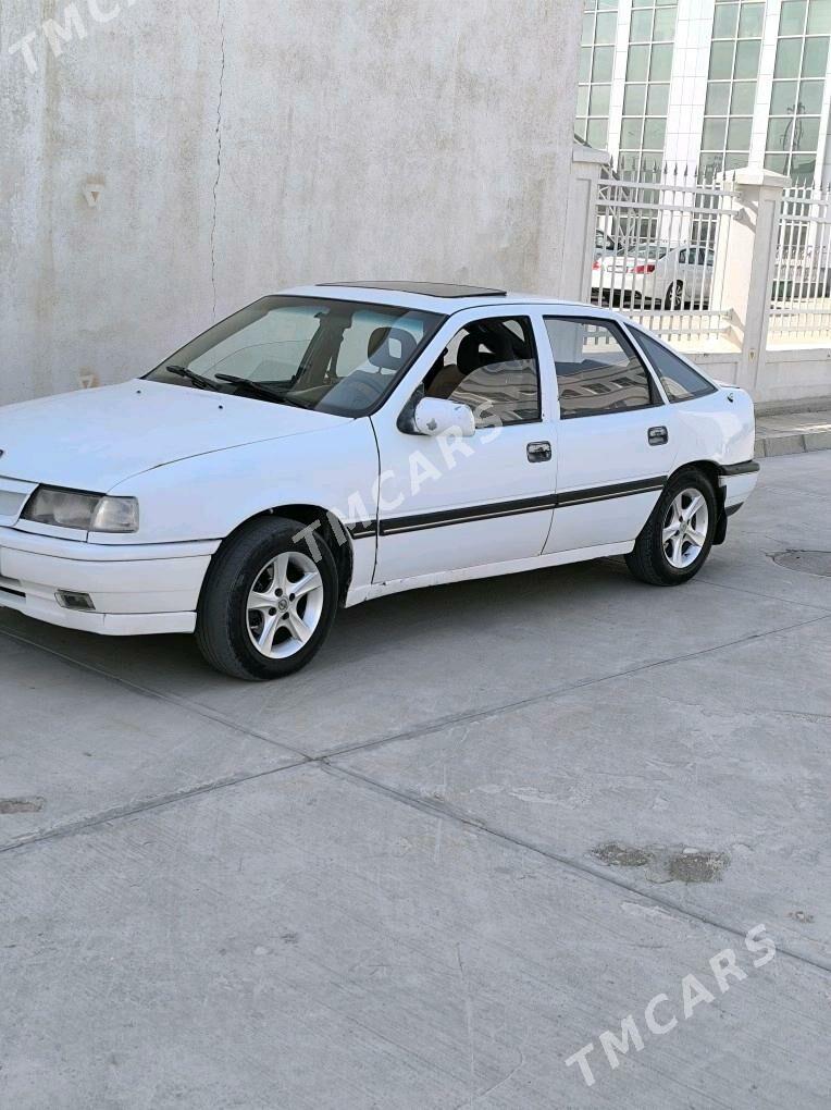 Opel Vectra 1990 - 25 000 TMT - Ак-Бугдайский этрап - img 5
