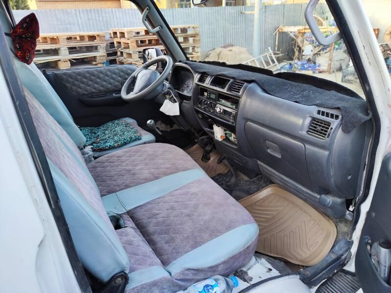 Mazda B2000 2001 - 80 000 TMT - Мары - img 9