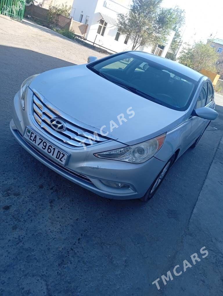 Hyundai Sonata 2012 - 165 000 TMT - Дашогуз - img 1