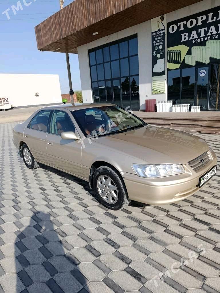 Toyota Camry 2001 - 140 000 TMT - Мары - img 2