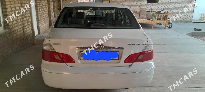 Toyota Avalon 2003 - 190 000 TMT - Мары - img 9