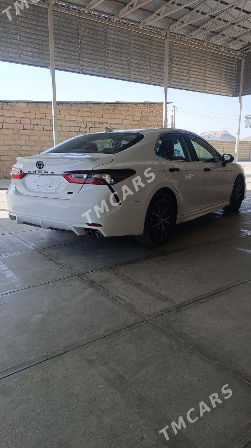 Toyota Camry 2021 - 339 000 TMT - Мары - img 6