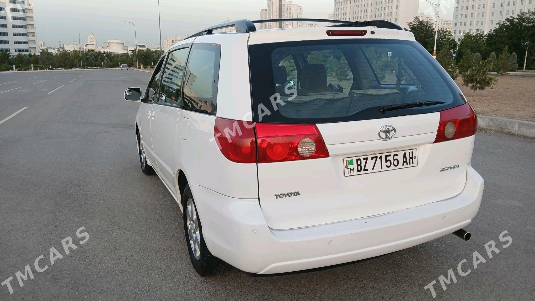 Toyota Sienna 2009 - 190 000 TMT - Кëши - img 6