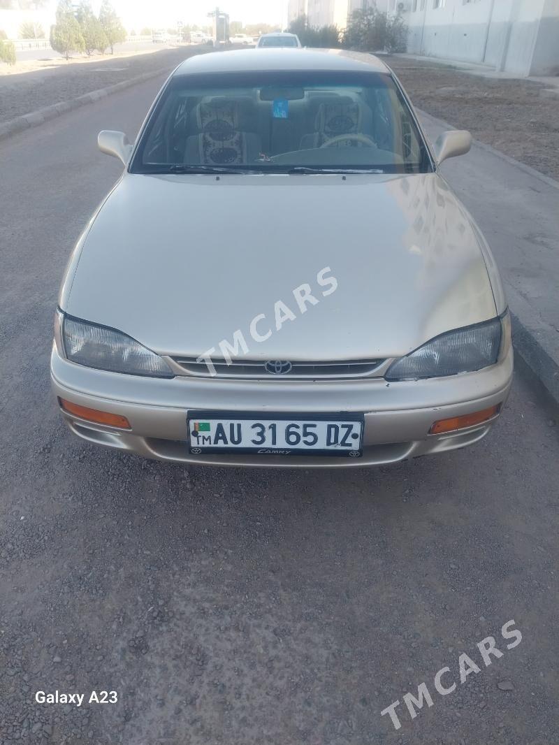 Toyota Camry 1996 - 79 000 TMT - Дашогуз - img 2