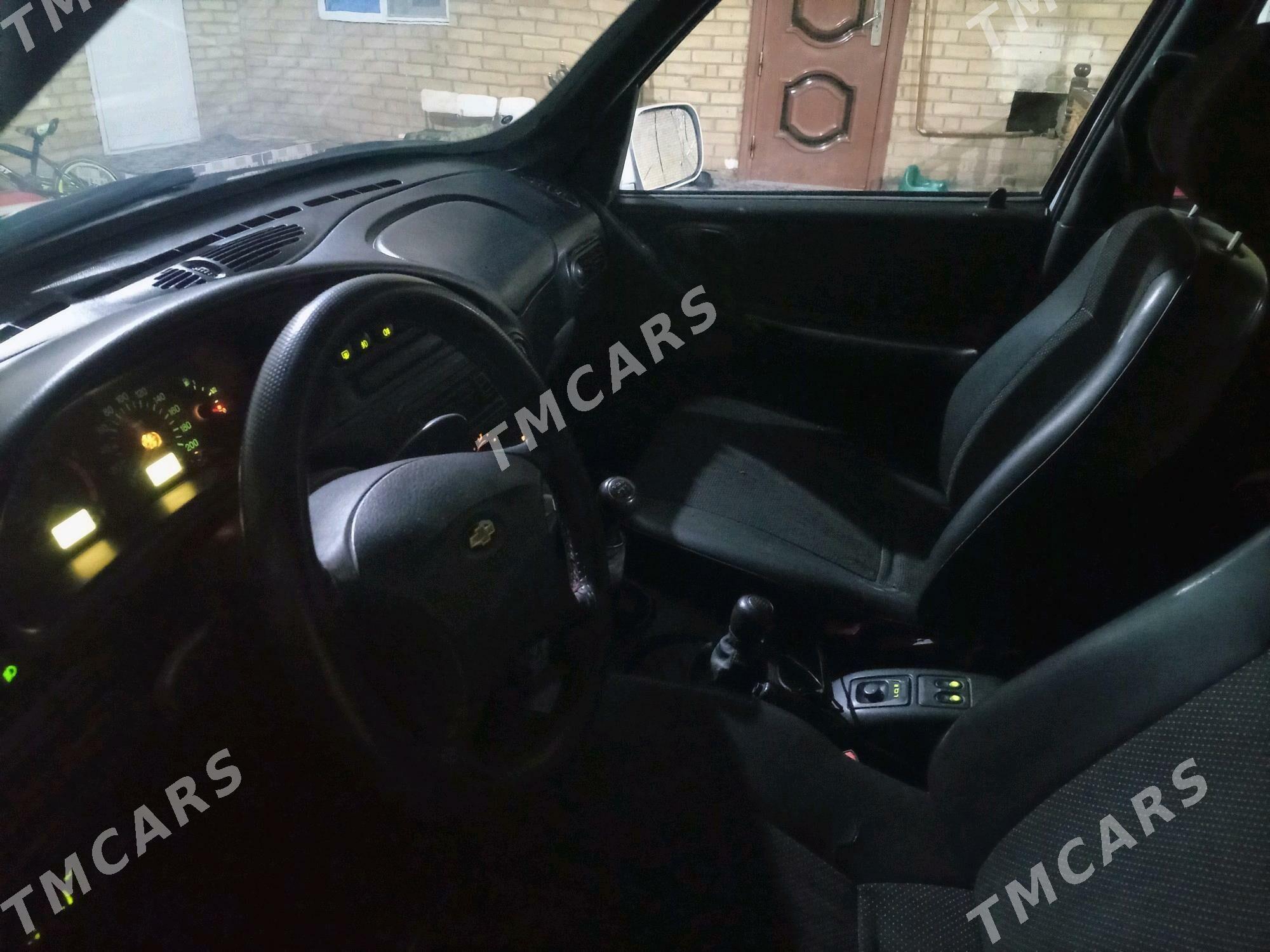 Chevrolet Niva 2008 - 70 000 TMT - Sakar - img 2