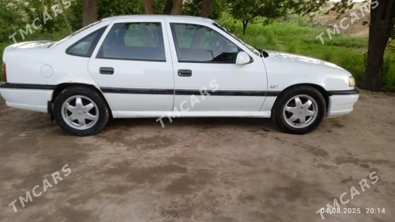 Opel Vectra 1996 - 38 000 TMT - Болдумсаз - img 2