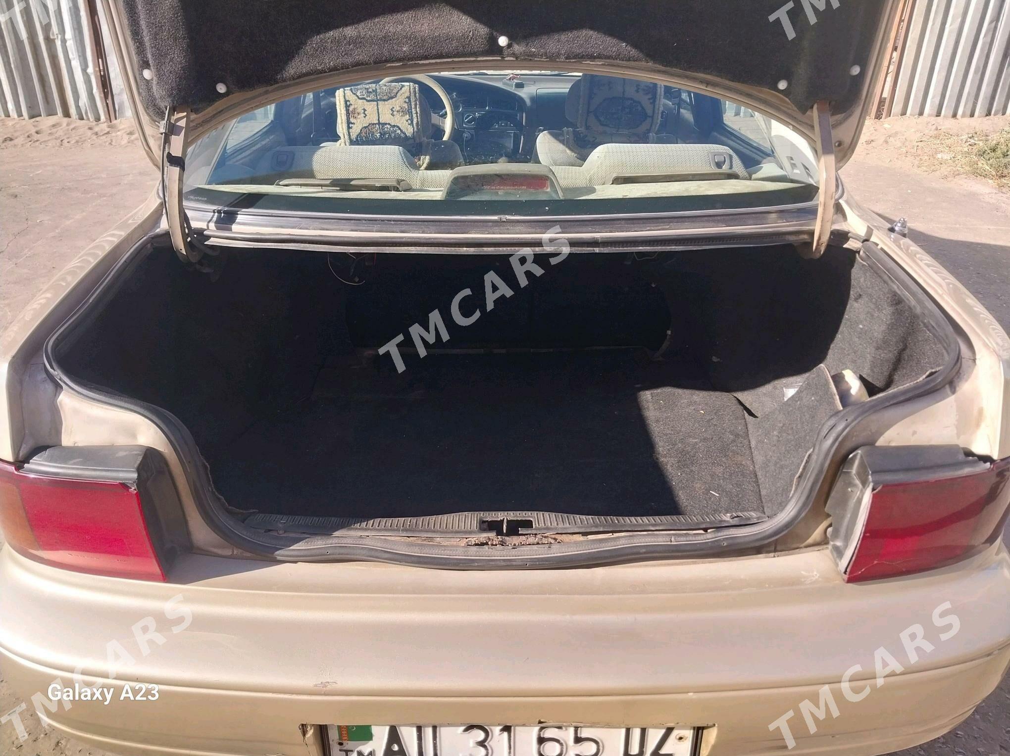 Toyota Camry 1996 - 79 000 TMT - Дашогуз - img 5