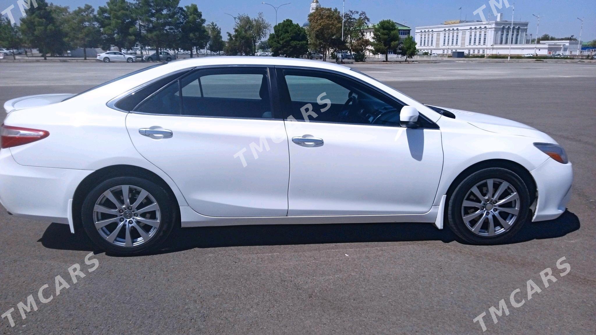 Toyota Camry 2017 - 230 000 TMT - Ашхабад - img 3
