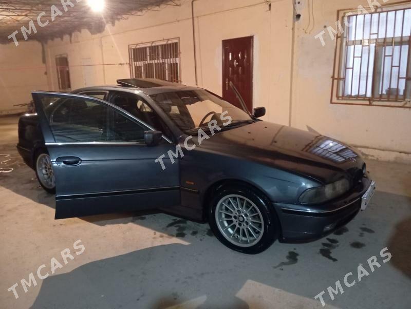 BMW E39 1999 - 100 000 TMT - Türkmenabat - img 5