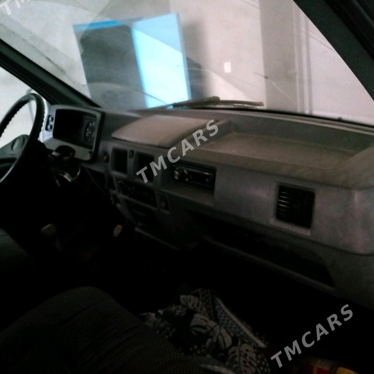 Gaz Gazel 2001 - 75 000 TMT - Дашогуз - img 4