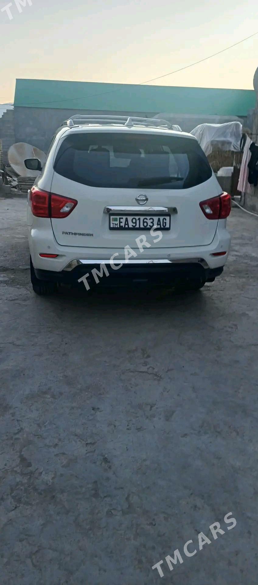Nissan Pathfinder 2019 - 280 000 TMT - Ашхабад - img 4