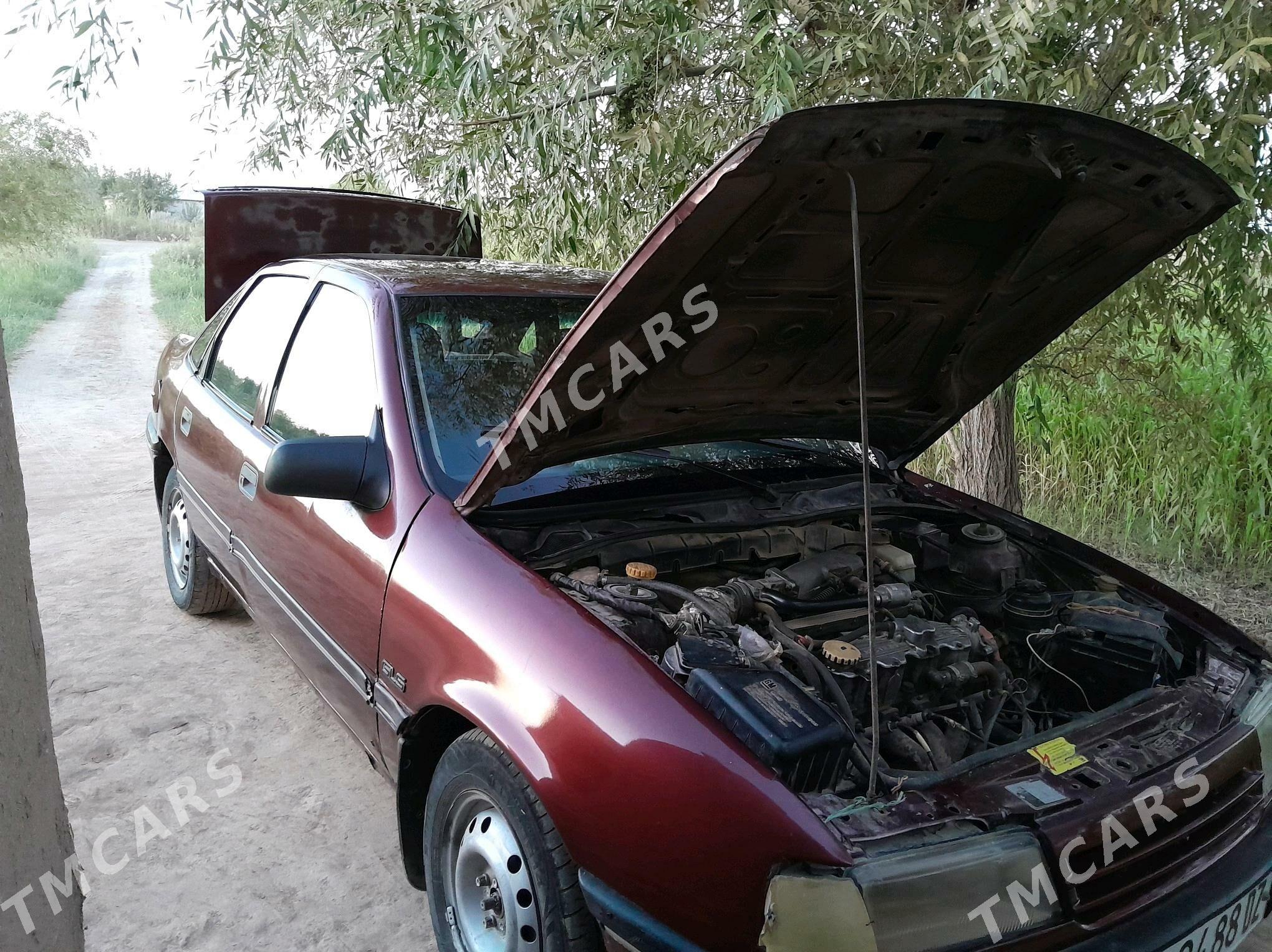Opel Vectra 1990 - 22 000 TMT - Губадаг - img 2