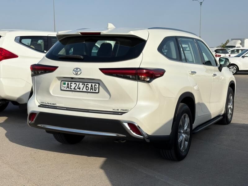 Toyota Highlander 2020 - 530 000 TMT - Aşgabat - img 3